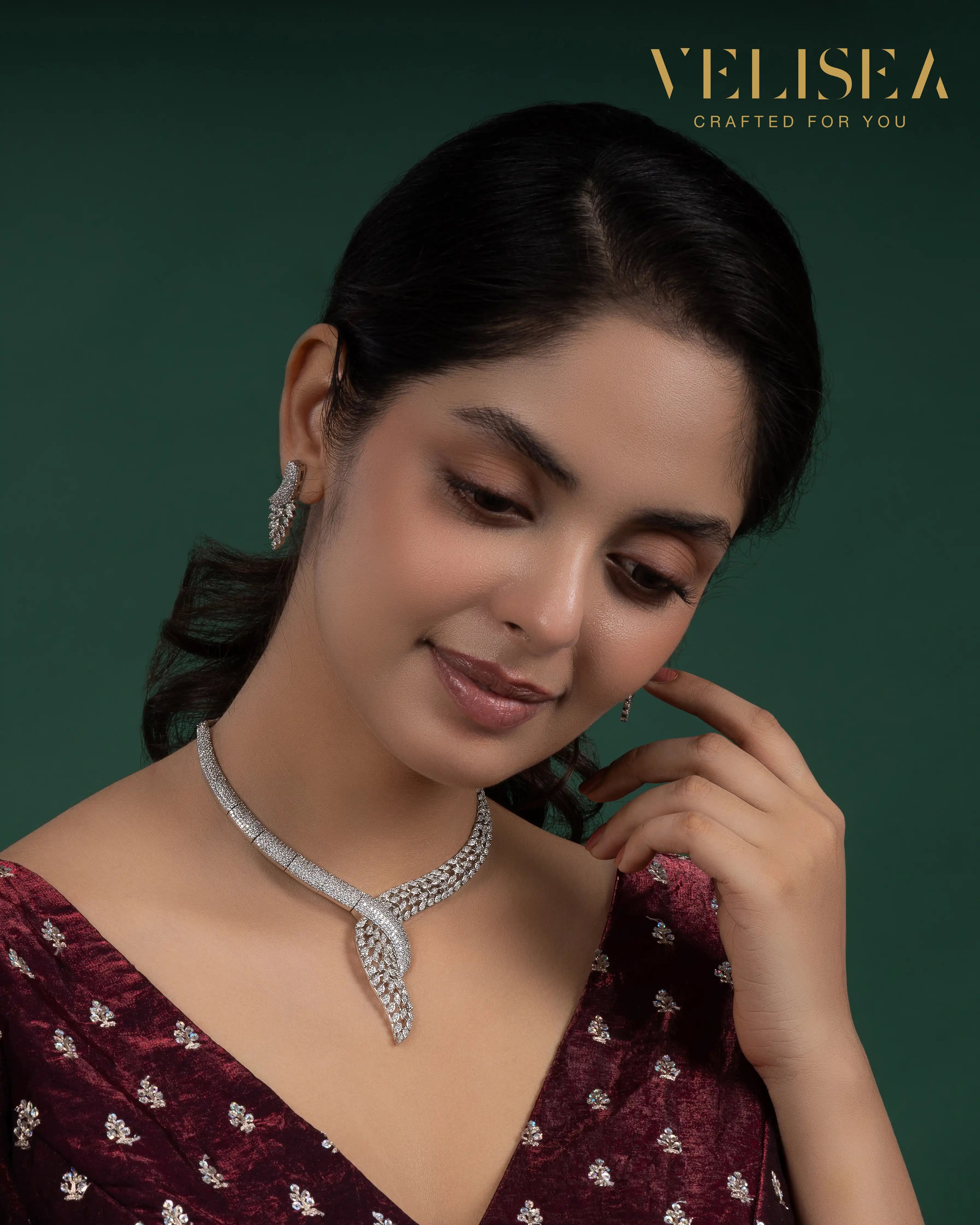 VELISEA Elegant Necklace Set for Women | Luxury Party Wear Jewellery
