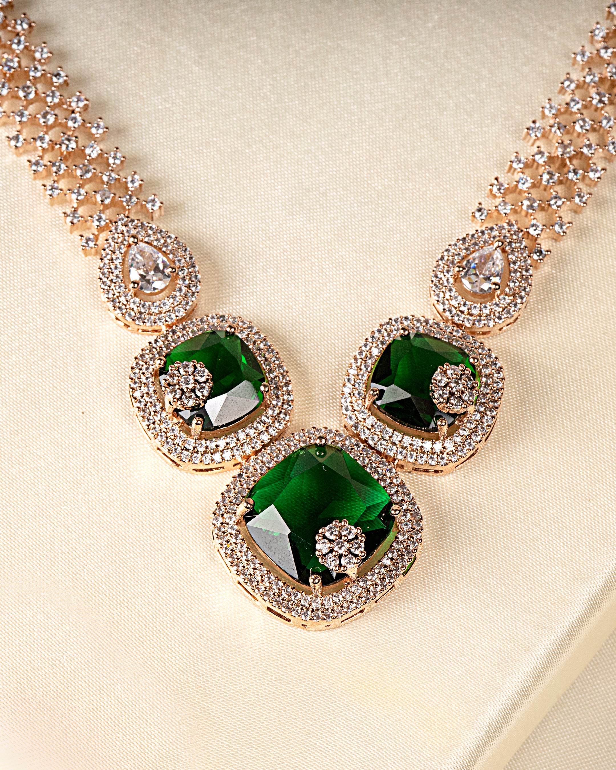 VELISEA Emerald Elegance Necklace & Earrings Set | Luxury Zirconia Collection