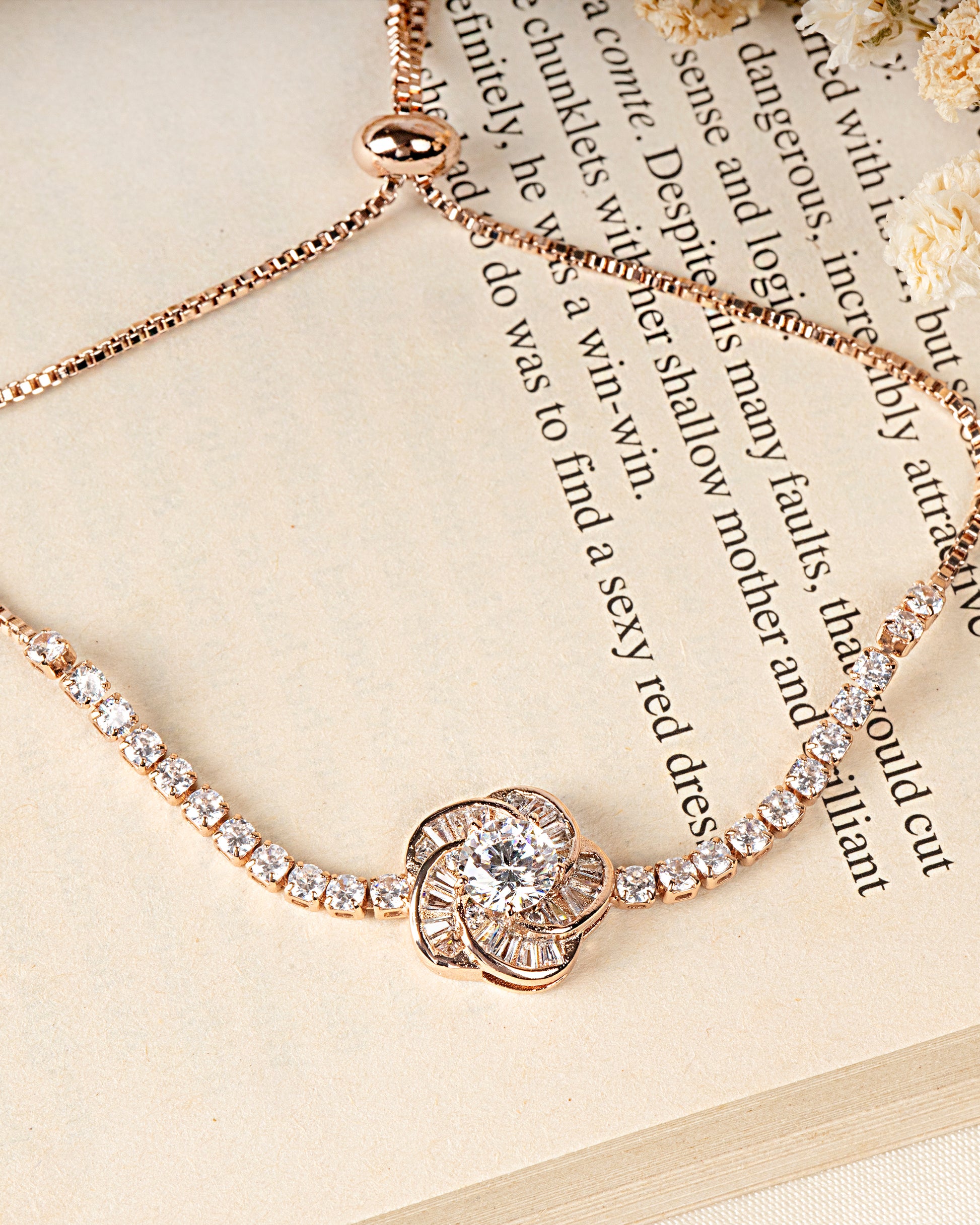 VELISEA Luxe Bracelet Collection | Designer Bracelets for Women