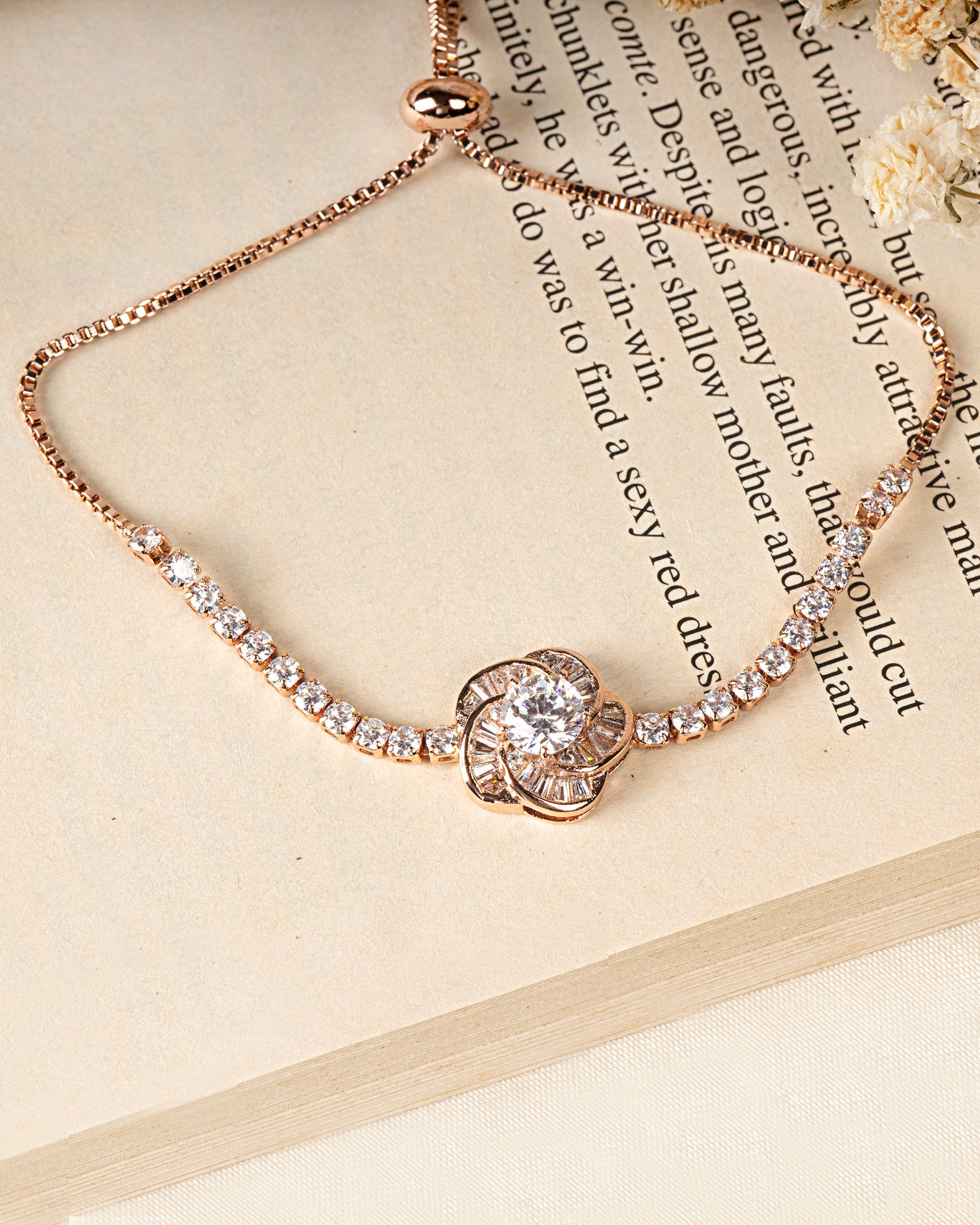 VELISEA Luxe Bracelet Collection | Designer Bracelets for Women