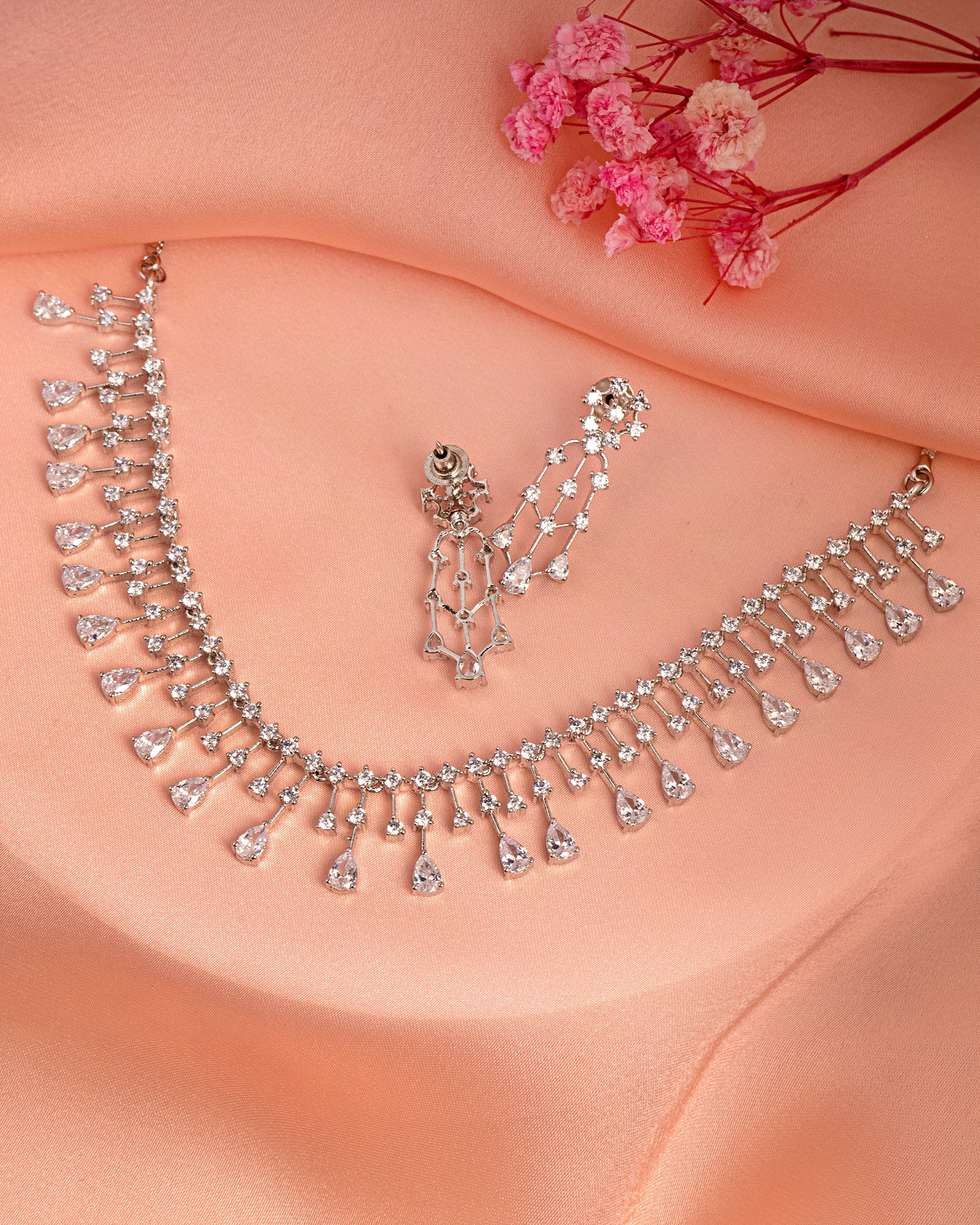VELISEA Elegant Necklace Set for Women | Premium Party Wear Collection