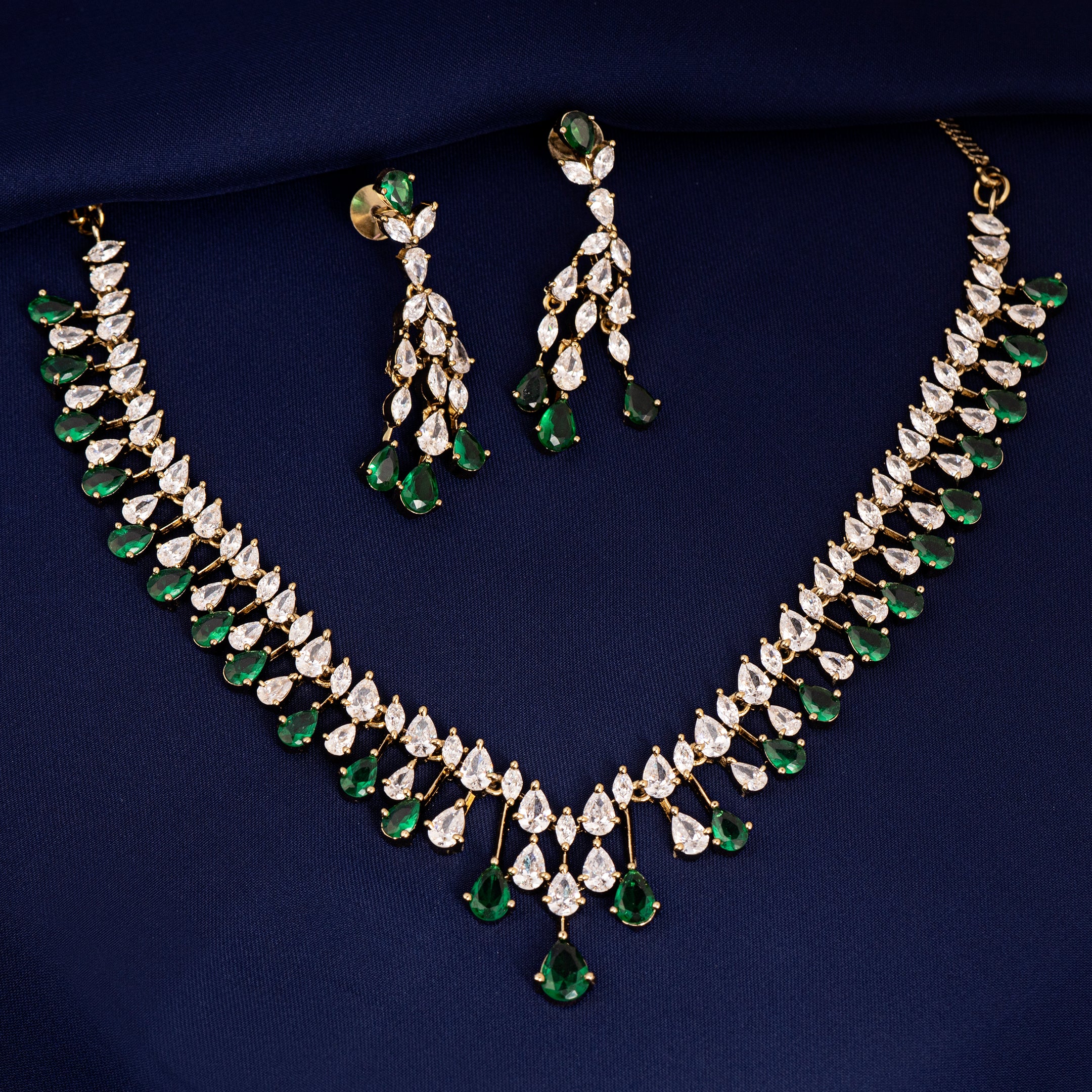 VELISEA Royal Emerald Necklace Set | Premium Party Wear Jewellery for Women