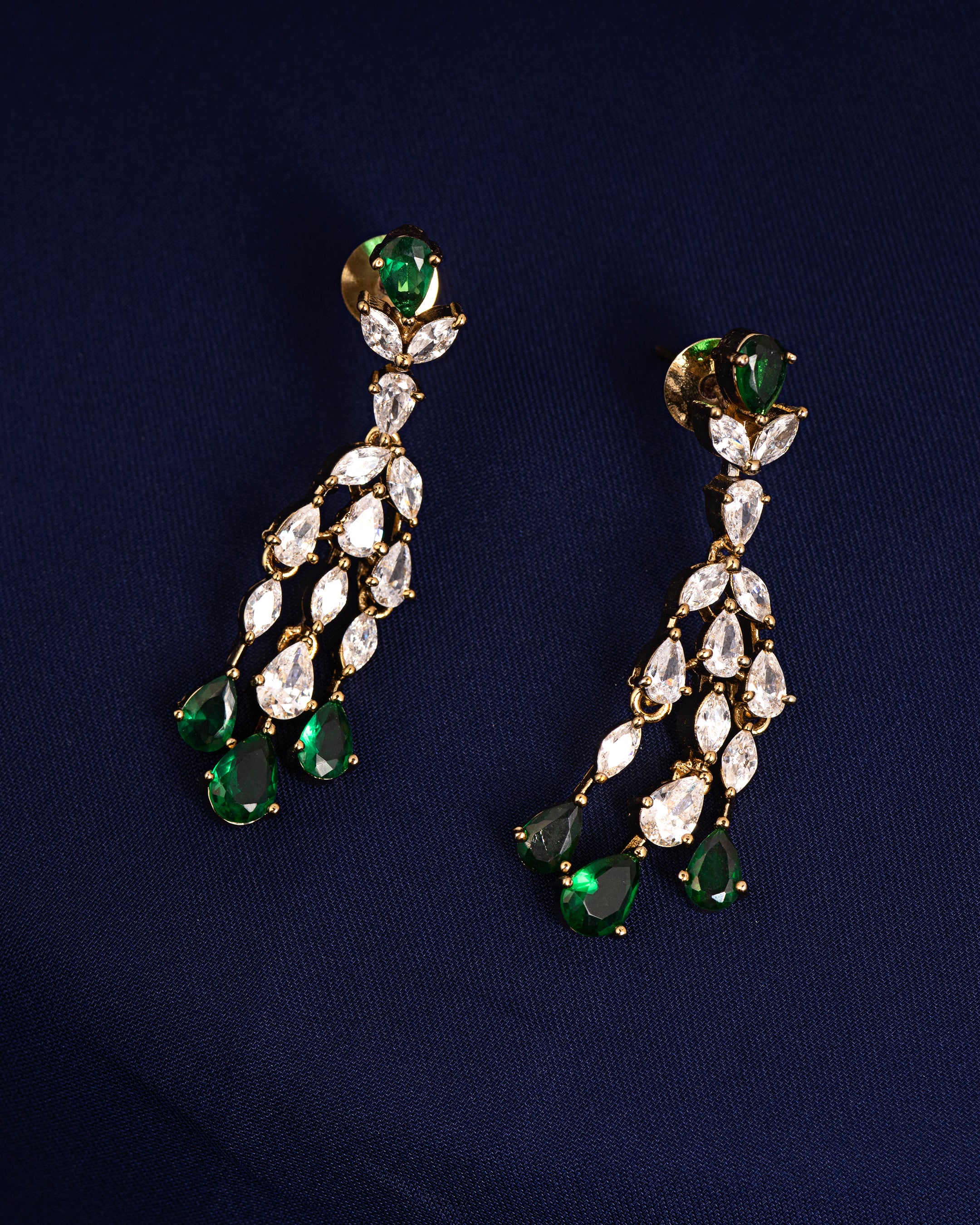 VELISEA Royal Emerald Necklace Set | Premium Party Wear Jewellery for Women