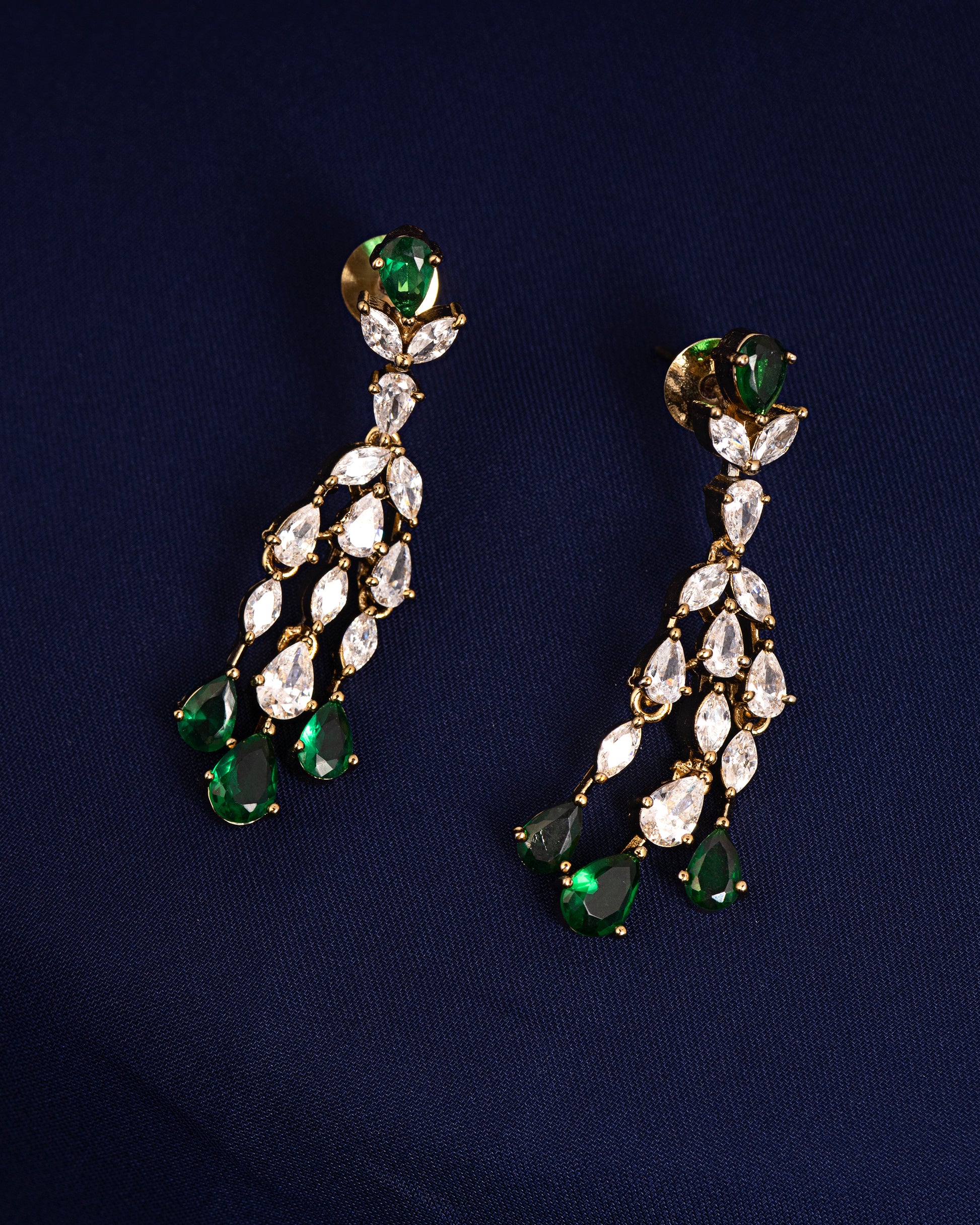 VELISEA Royal Emerald Necklace Set | Premium Party Wear Jewellery for Women