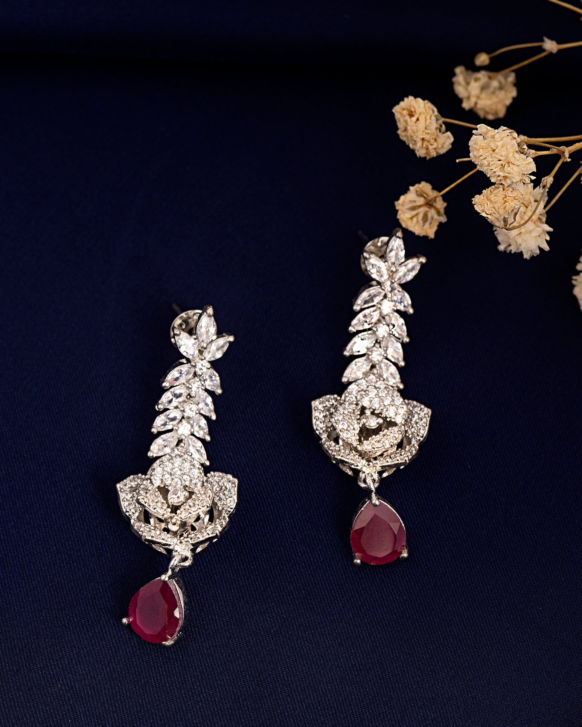 VELISEA Elegant Necklace Set for Women | Premium Party Wear Collection