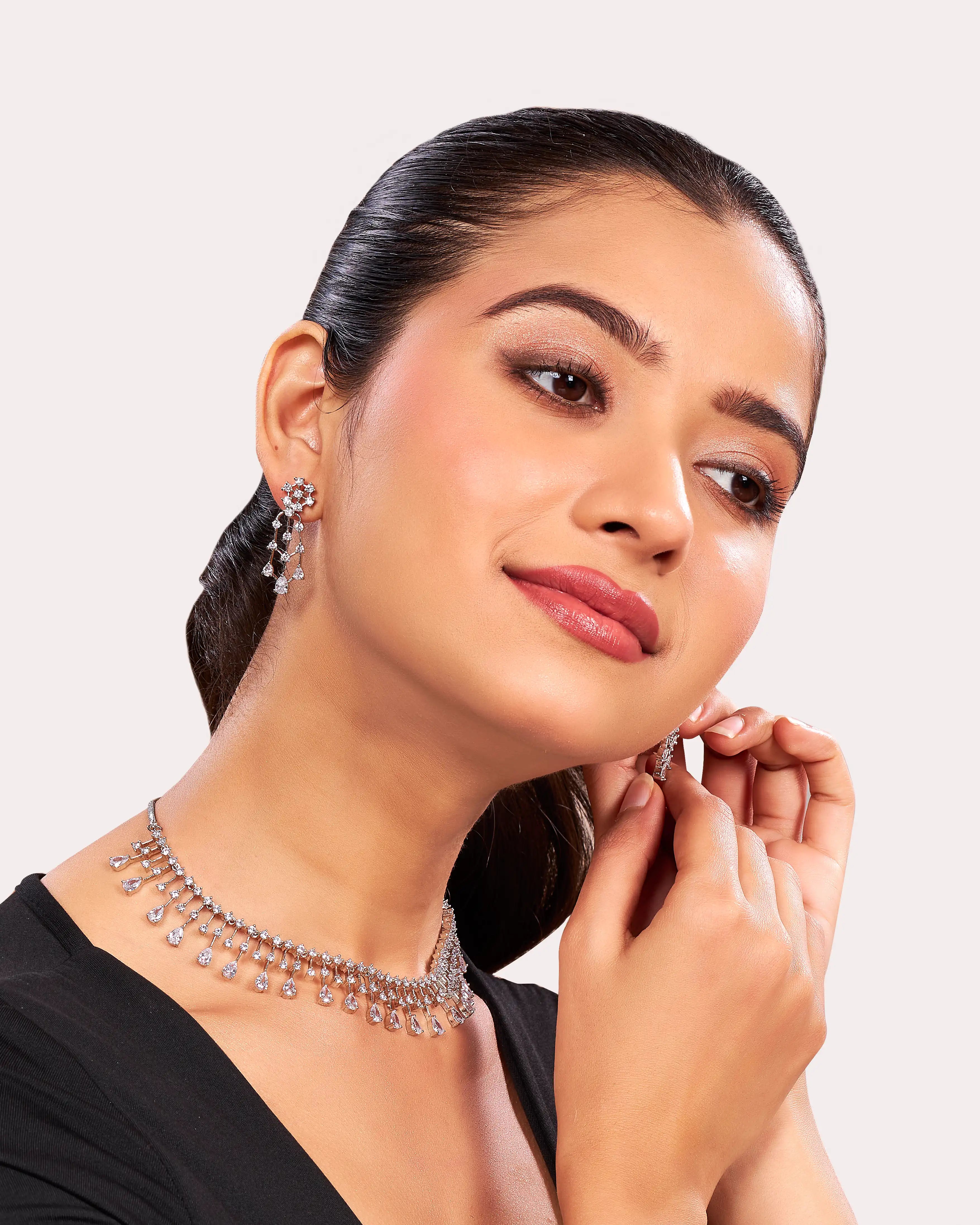 VELISEA Elegant Necklace Set for Women | Premium Party Wear Collection
