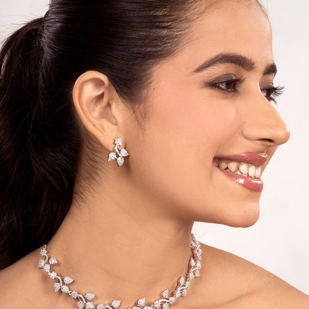 VELISEA Signature Western Necklace Set | Timeless Luxury Jewellery